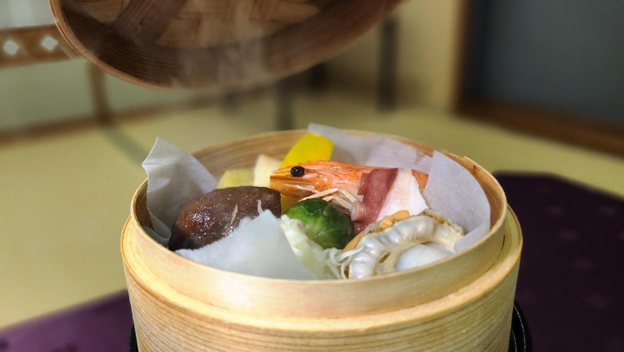 Ryokan New Tsuruta 3*